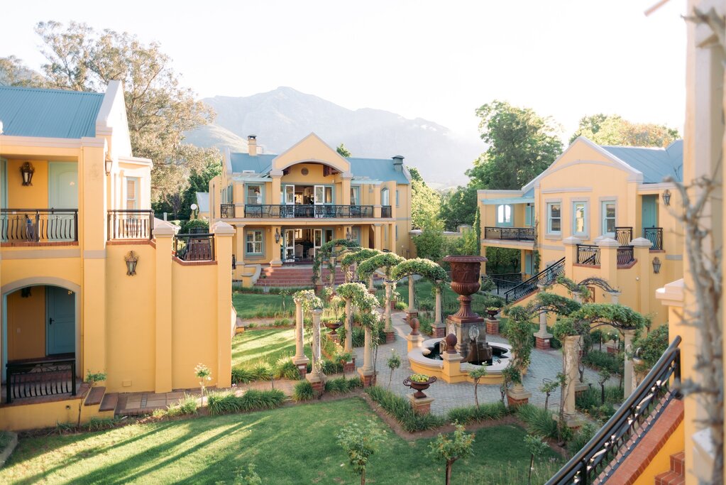 Franschhoek Country House — Photo 3