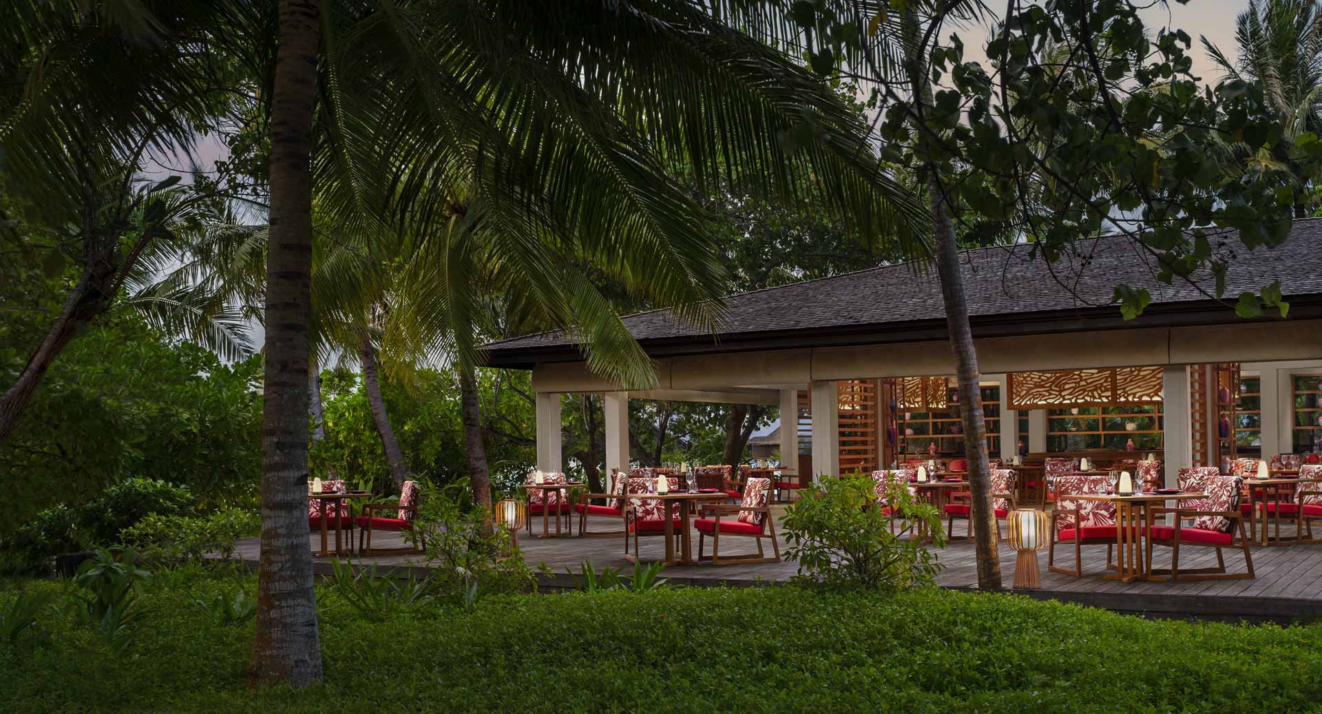 Anantara Veli Maldives Resort — Photo 3