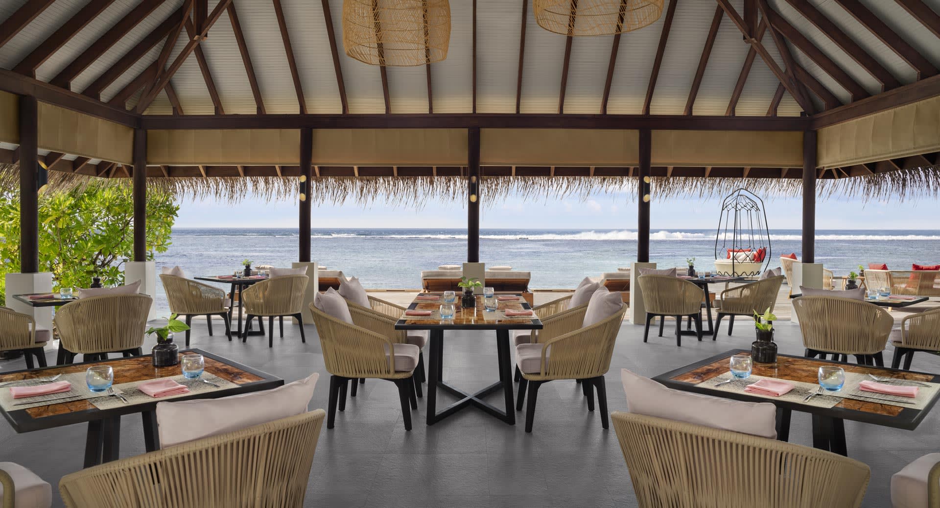 Anantara Veli Maldives Resort — Photo 4