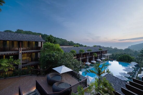 Avista Hideaway Phuket