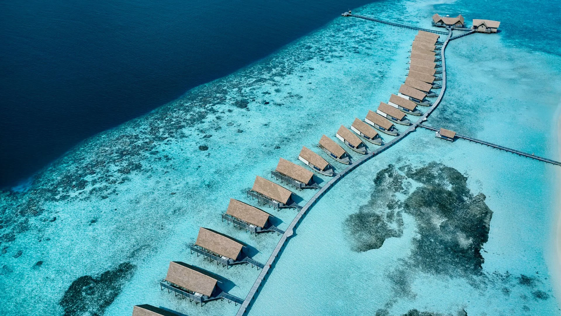 COMO Cocoa Island