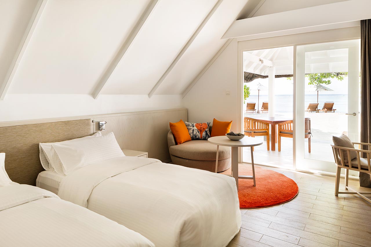LUX* South Ari Atoll Resort & Villas — Photo 2
