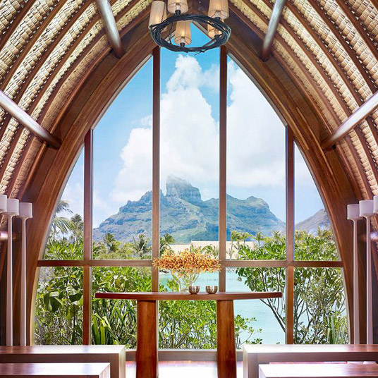 Four Seasons Resort Bora Bora — Photo 4
