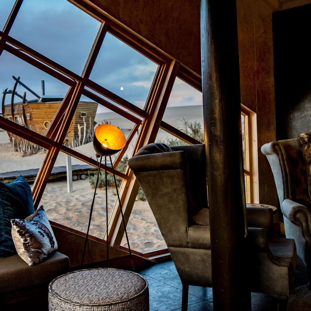 Shipwreck Lodge — Photo 4