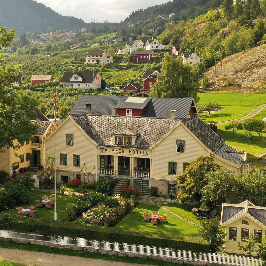Walaker Hotel