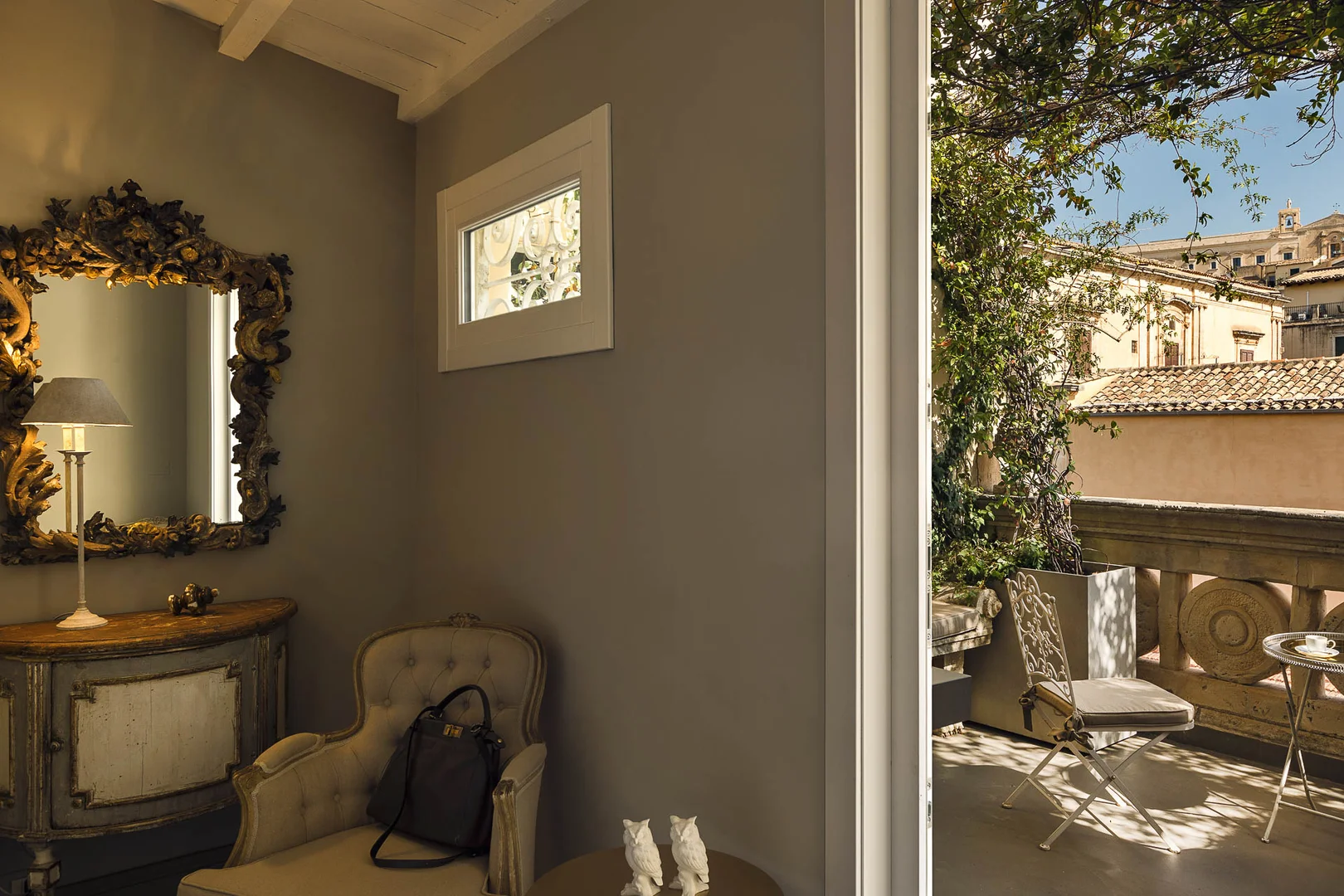 Seven Rooms Villadorata — Deluxe Room With Private Terrace