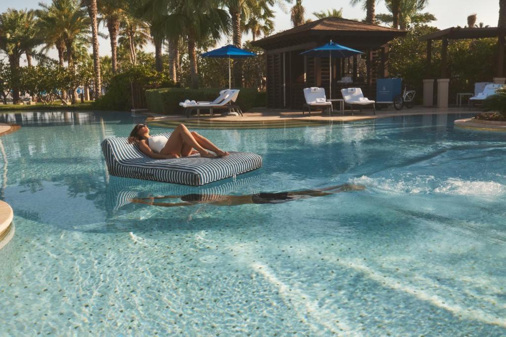 Four Seasons Dubai at Jumeirah Beach