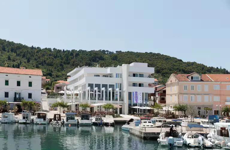 Hotel Preko Ugljan Island — Exterior 2