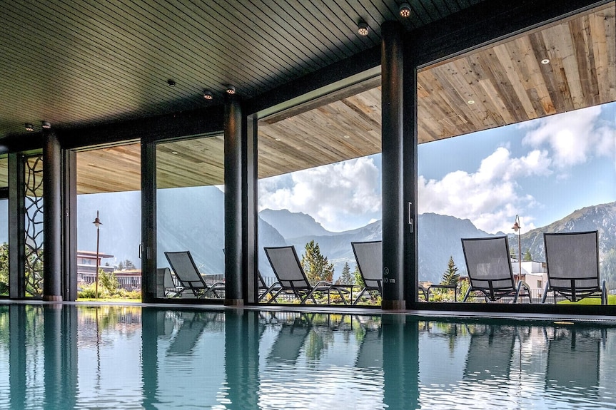 Valsana Hotel & Ferienwohnungen Arosa — Photo 4